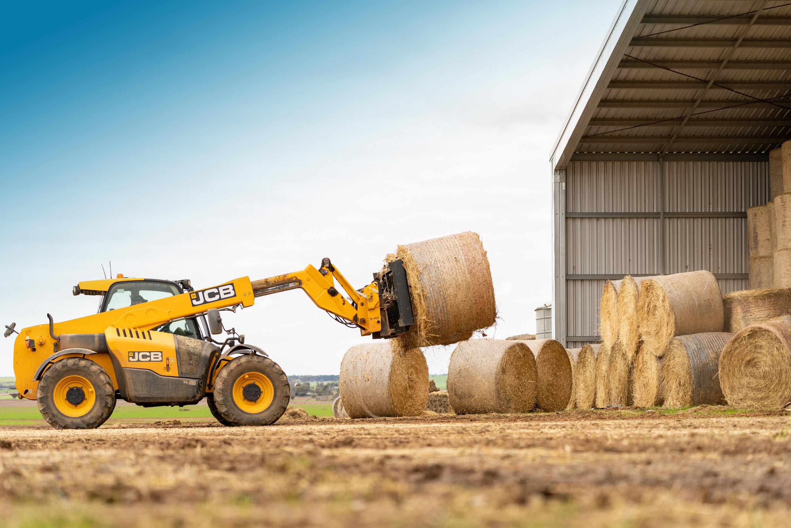 Lowe Farms South Australian Premium Chaff, Hay & Straw